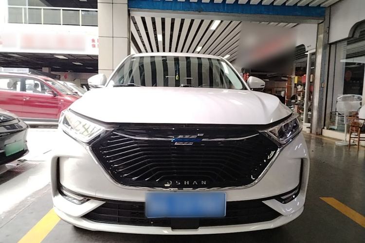 Used CHANGAN OSHAN X7 2020 1.5T Automatic Elite Edition Front