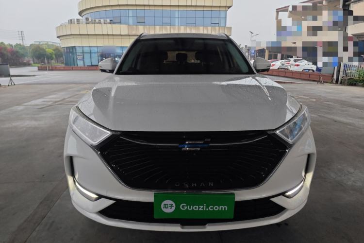 Used CHANGAN OSHAN X7 2020 1.5T Automatic Luxury Model Front