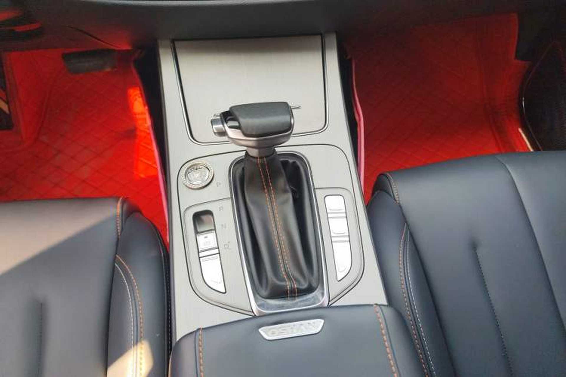 Used CHANGAN OSHAN X7 2020 1.5T Automatic Prestige Edition Gear Lever