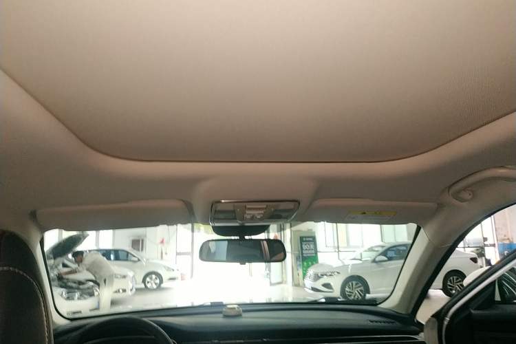 Used CHANGAN OSHAN X7 2020 1.5T Automatic Flagship Edition Headliner