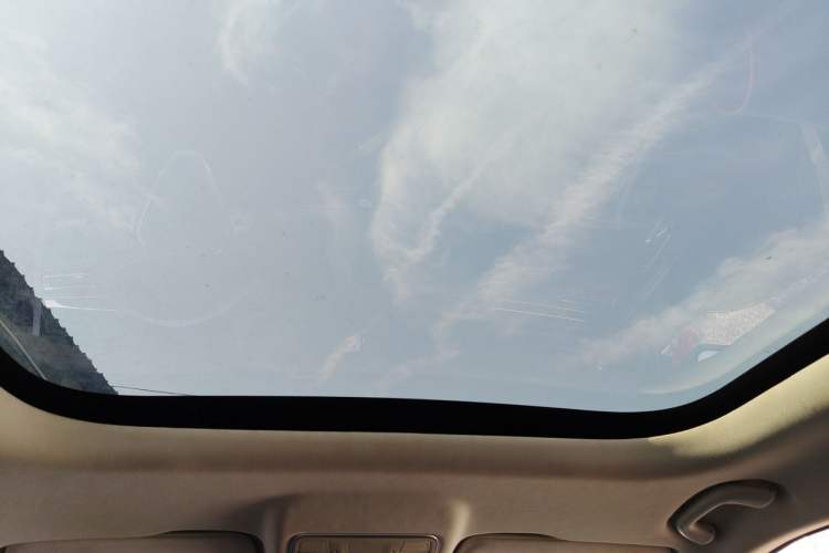Used CHANGAN OSHAN X7 2020 1.5T Manual Luxury Version Headliner