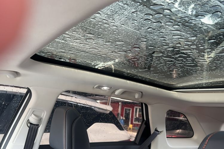 Used CHANGAN OSHAN X7 2020 1.5T Automatic Luxury Version Headliner
