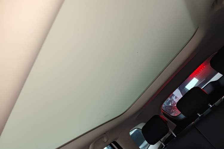 Used CHANGAN OSHAN X7 2020 1.5T Automatic Luxury Version Headliner