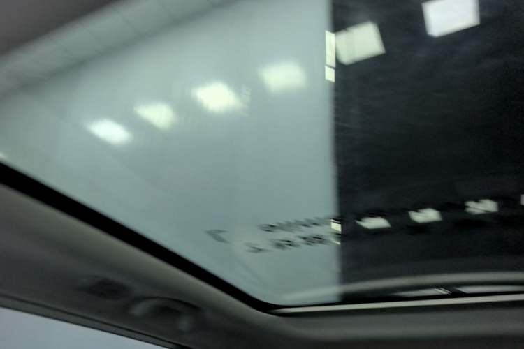 Used CHANGAN OSHAN X7 2020 1.5T Automatic Luxury Version Headliner