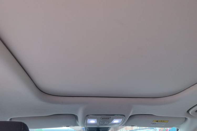 Used CHANGAN OSHAN X7 2020 1.5T Automatic Parking with Facial Recognition – Spacey & Carefree Edition Headliner