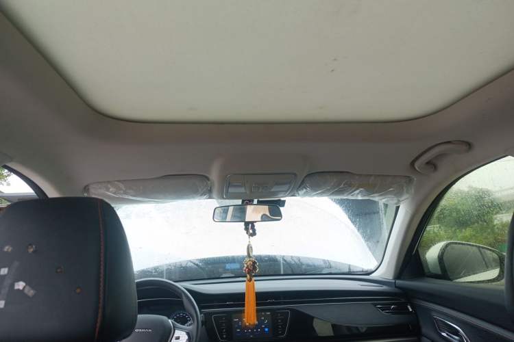 Used CHANGAN OSHAN X7 2020 1.5T Automatic Luxury Version Headliner
