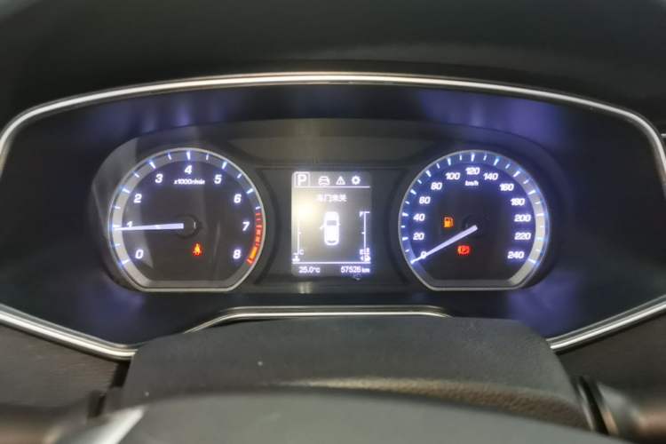 Used CHANGAN OSHAN X7 2020 1.5T Automatic Luxury Version Instrument Cluster