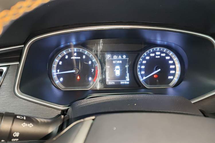 Used CHANGAN OSHAN X7 2020 1.5T Automatic Luxury Version Instrument Cluster