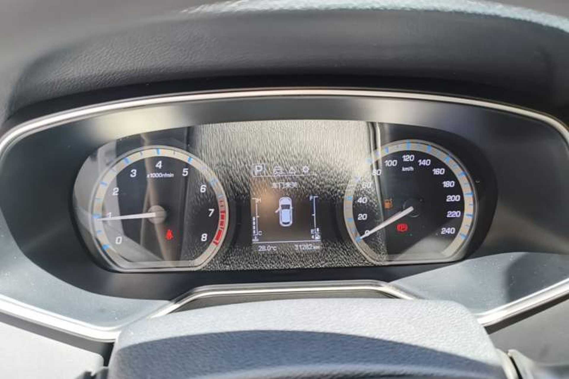 Used CHANGAN OSHAN X7 2020 1.5T Automatic Elite Edition Instrument Cluster