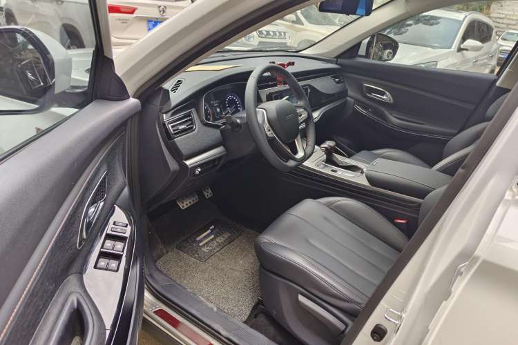 Used CHANGAN OSHAN X7 2020 1.5T Automatic Luxury Version Interior 4