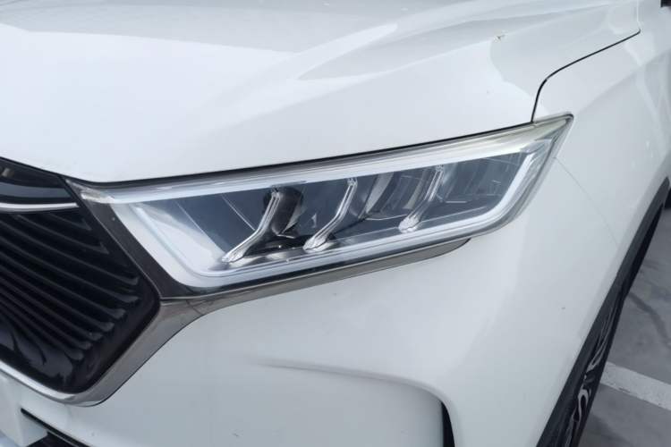 Used CHANGAN OSHAN X7 2020 1.5T Automatic Luxury Version Left Front Headlight