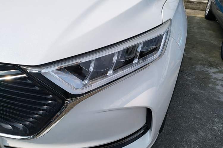 Used CHANGAN OSHAN X7 2020 1.5T Automatic Luxury Model Left Front Headlight