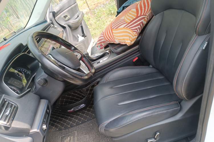 Used CHANGAN OSHAN X7 2020 1.5T Automatic Prestige Edition Left Front Seat