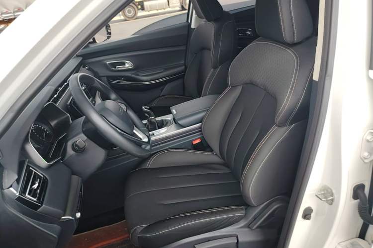 Used CHANGAN OSHAN X7 2020 1.5T Manual Elite Edition Left Front Seat