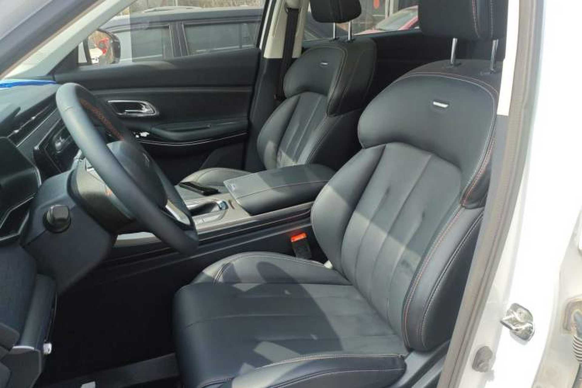 Used CHANGAN OSHAN X7 2020 1.5T Automatic Luxury Version Left Front Seat