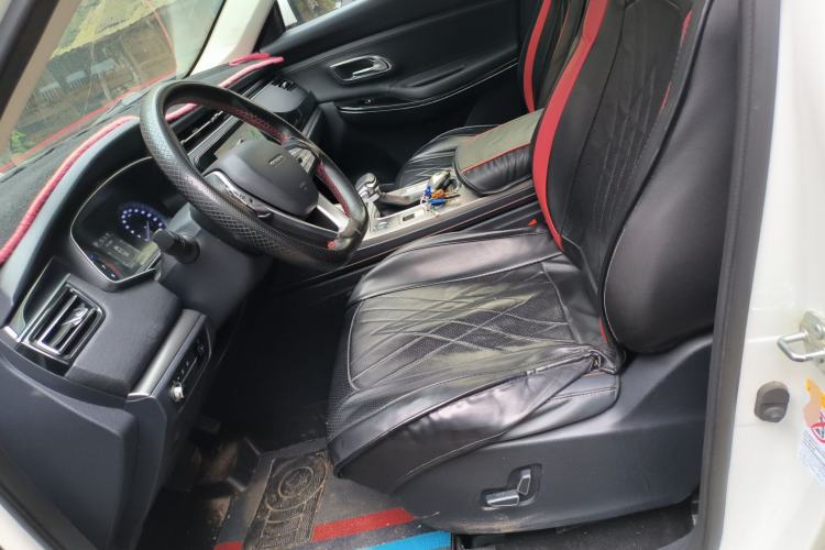 Used CHANGAN OSHAN X7 2020 1.5T Automatic Luxury Model Left Front Seat