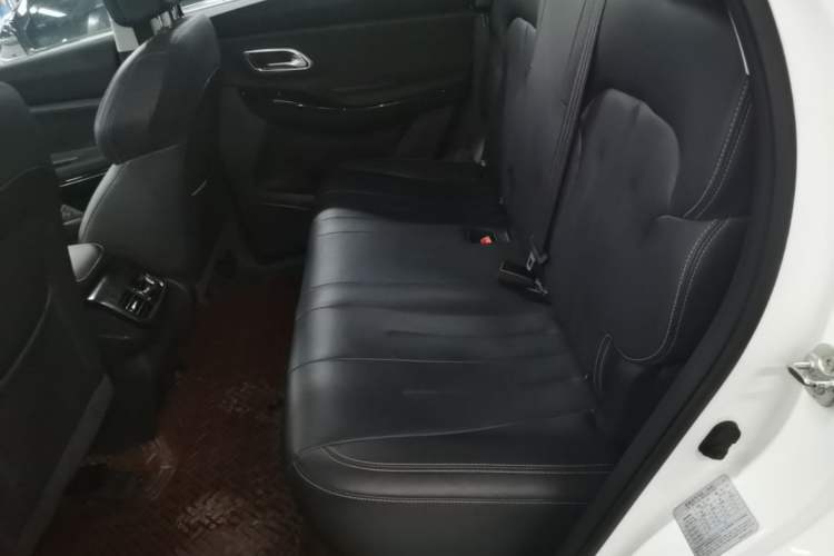 Used CHANGAN OSHAN X7 2020 1.5T Automatic Luxury Version Left Rear Seat