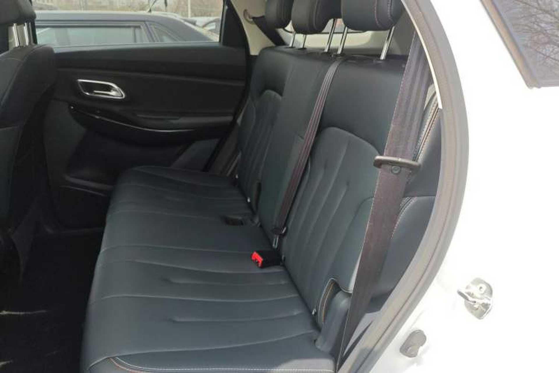 Used CHANGAN OSHAN X7 2020 1.5T Automatic Luxury Version Left Rear Seat