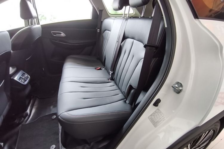 Used CHANGAN OSHAN X7 2020 1.5T Automatic Luxury Version Left Rear Seat