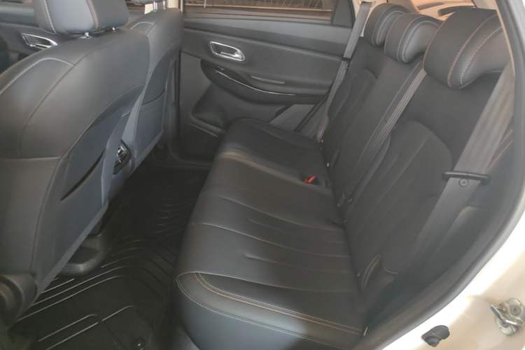 Used CHANGAN OSHAN X7 2020 1.5T Automatic Luxury Version Left Rear Seat
