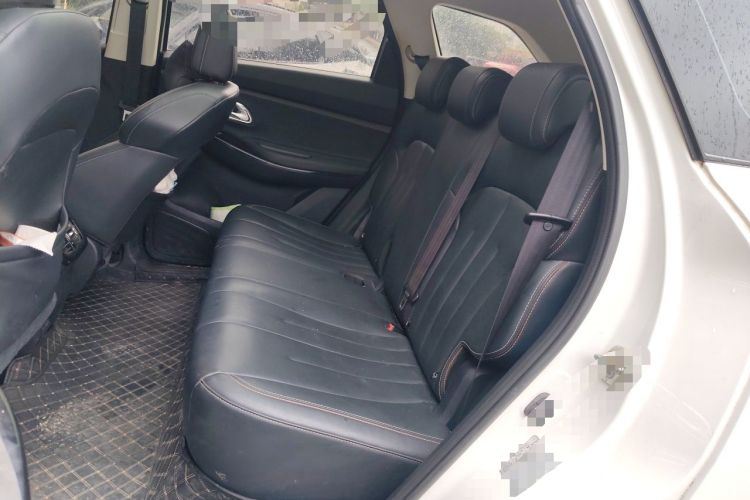 Used CHANGAN OSHAN X7 2020 1.5T Automatic Luxury Version Left Rear Seat