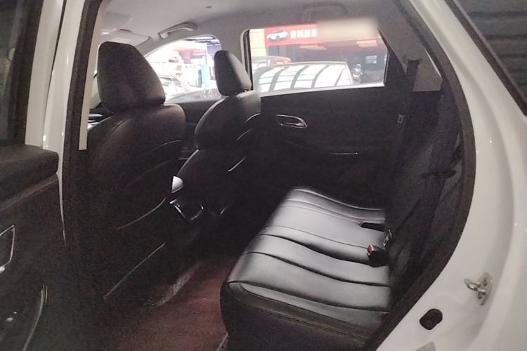 Used CHANGAN OSHAN X7 2020 1.5T Automatic Elite Edition Left Rear Seat