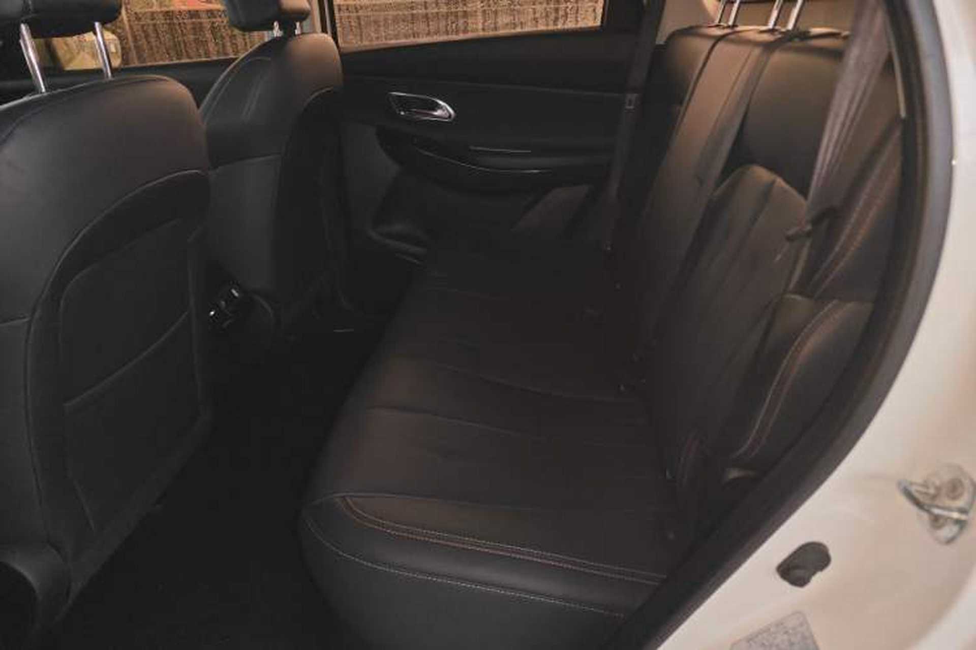 Used CHANGAN OSHAN X7 2020 1.5T Automatic Luxury Model Left Rear Seat
