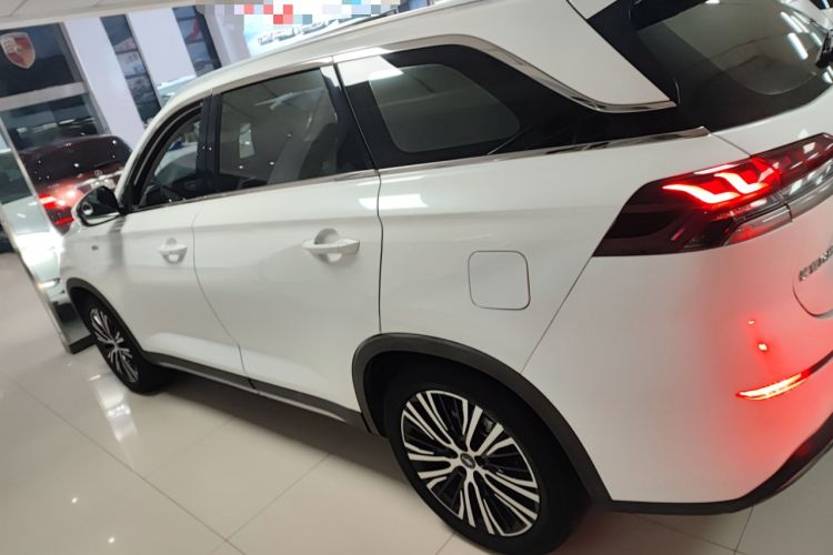 Used CHANGAN OSHAN X7 2020 1.5T Automatic Luxury Version Left Side