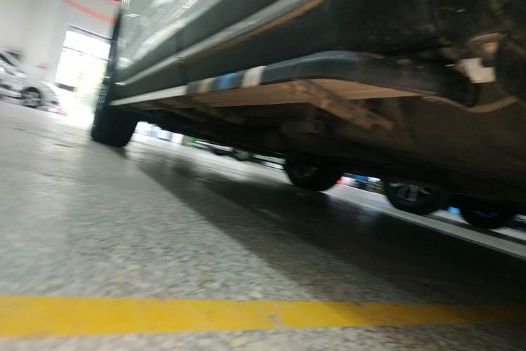 Used CHANGAN OSHAN X7 2020 1.5T Automatic Flagship Edition Left Side Sill