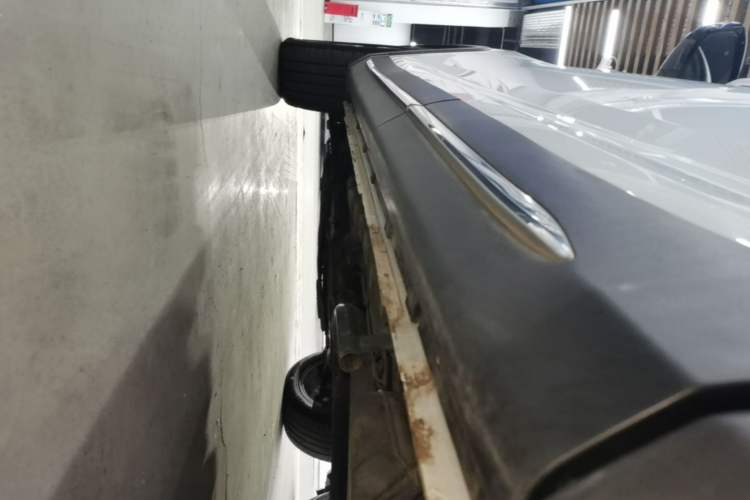 Used CHANGAN OSHAN X7 2020 1.5T Automatic Luxury Version Left Side Sill