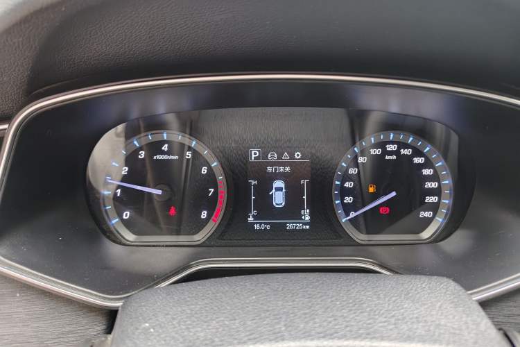 Used CHANGAN OSHAN X7 2020 1.5T Automatic Luxury Version Odometer Close Up