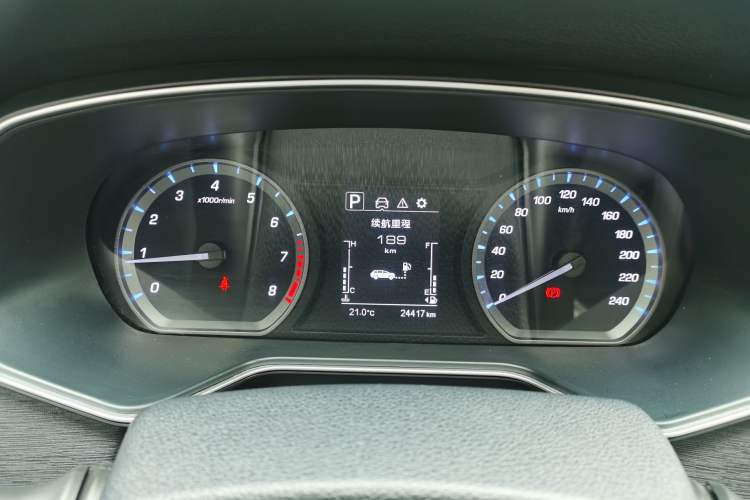 Used CHANGAN OSHAN X7 2020 1.5T Automatic Luxury Version Odometer Close Up