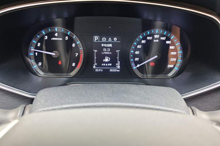 Used CHANGAN OSHAN X7 2020 1.5T Automatic Luxury Version Odometer Close Up