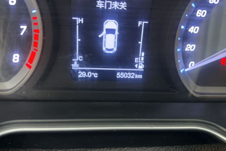 Used CHANGAN OSHAN X7 2020 1.5T Automatic Luxury Version Odometer Close Up