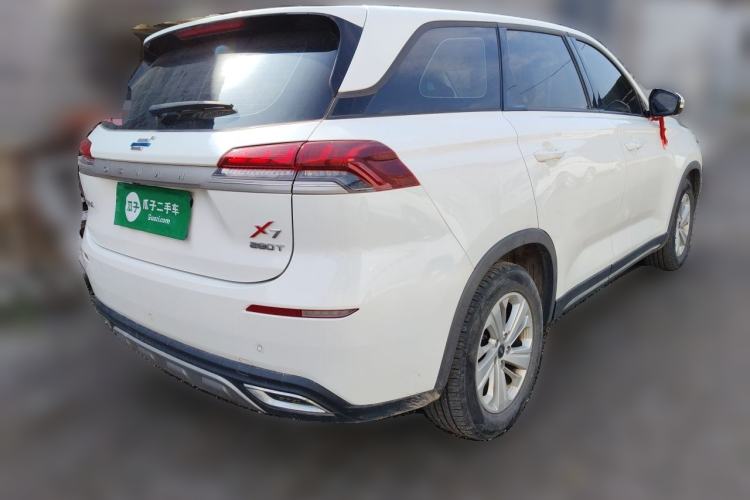 Used CHANGAN OSHAN X7 2020 1.5T Manual Luxury Version Rear Right 45 Deg