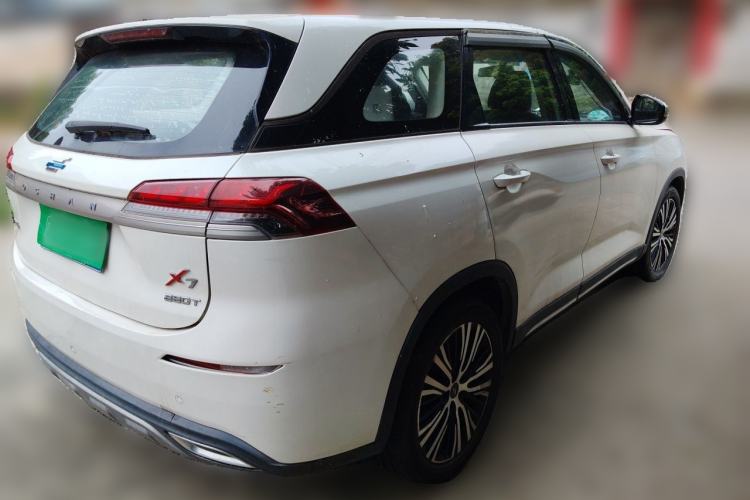 Used CHANGAN OSHAN X7 2020 1.5T Automatic Luxury Version Rear Right 45 Deg
