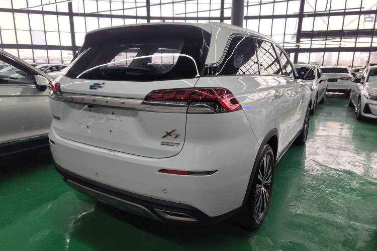Used CHANGAN OSHAN X7 2020 1.5T Automatic Prestige Edition Rear Right 45 Deg