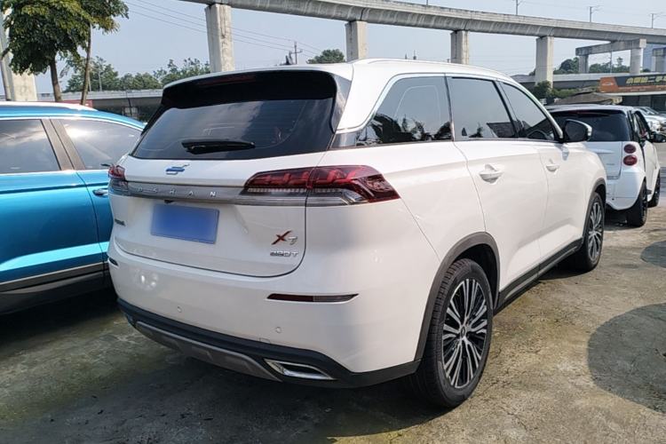 Used CHANGAN OSHAN X7 2020 1.5T Automatic Luxury Model Rear Right 45 Deg