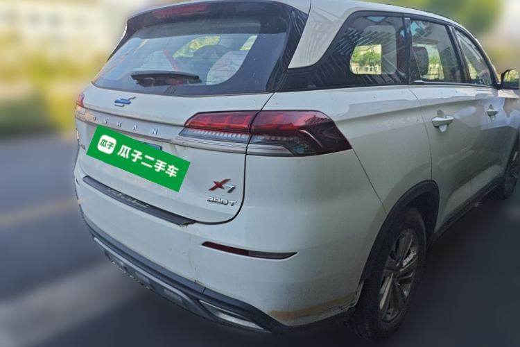 Used CHANGAN OSHAN X7 2020 1.5T Manual Elite Edition Rear Right 45 Deg