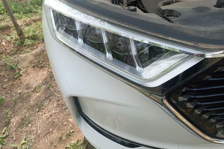 Used CHANGAN OSHAN X7 2020 1.5T Automatic Prestige Edition Right Front Headlight