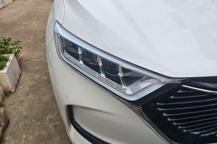 Used CHANGAN OSHAN X7 2020 1.5T Automatic Luxury Version Right Front Headlight