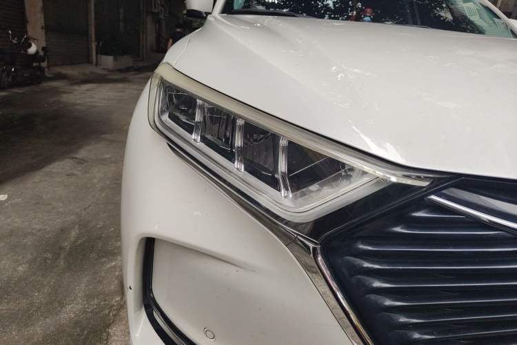 Used CHANGAN OSHAN X7 2020 1.5T Automatic Flagship Edition Right Front Headlight