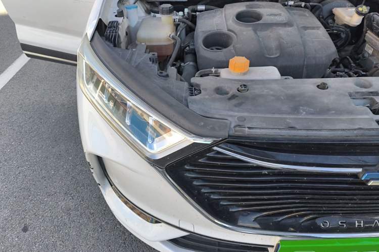Used CHANGAN OSHAN X7 2020 1.5T Automatic Prestige Edition Right Front Headlight