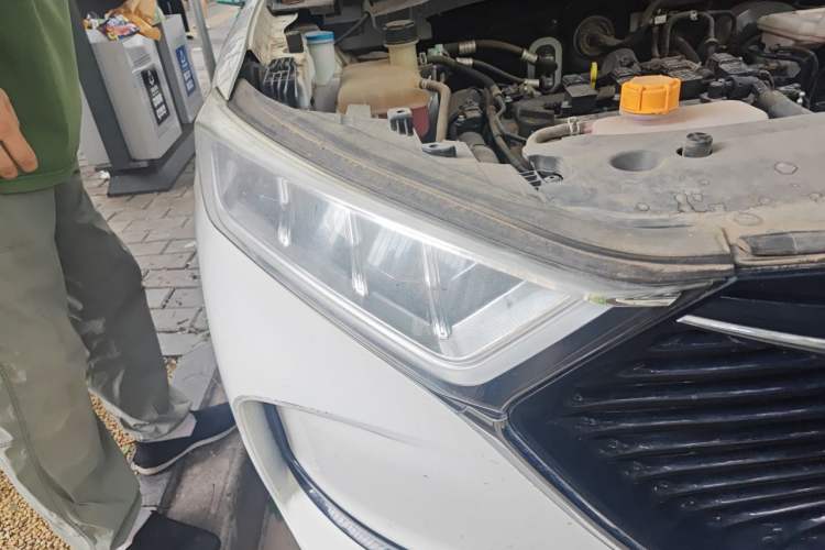 Used CHANGAN OSHAN X7 2020 1.5T Manual Elite Edition Right Front Headlight