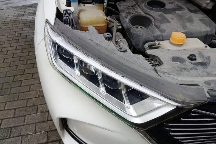 Used CHANGAN OSHAN X7 2020 1.5T Automatic Luxury Model Right Front Headlight
