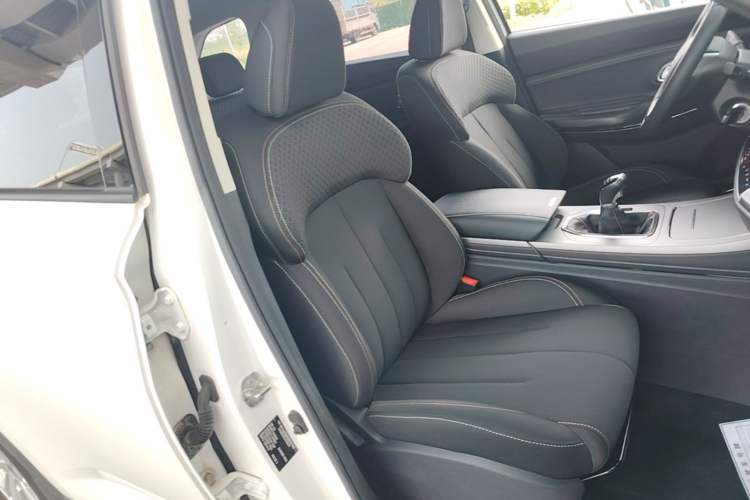Used CHANGAN OSHAN X7 2020 1.5T Manual Elite Edition Right Front Seat