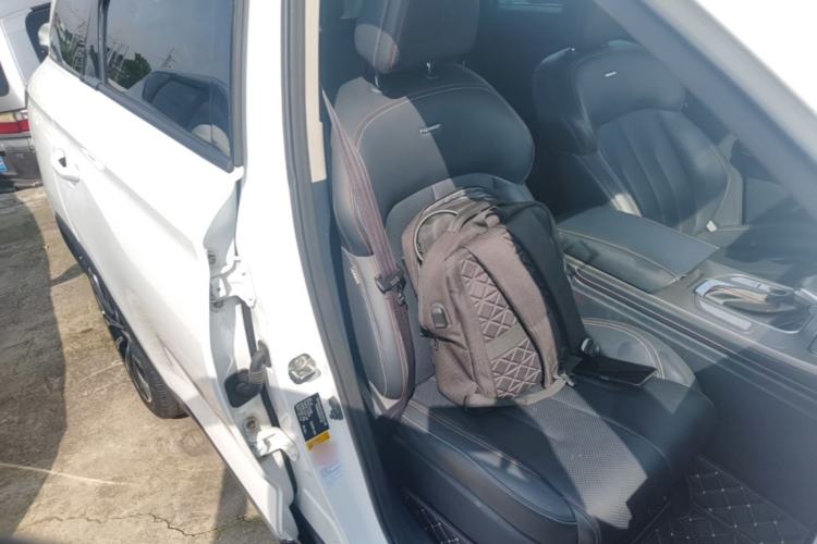 Used CHANGAN OSHAN X7 2020 1.5T Automatic Flagship Edition Right Front Seat
