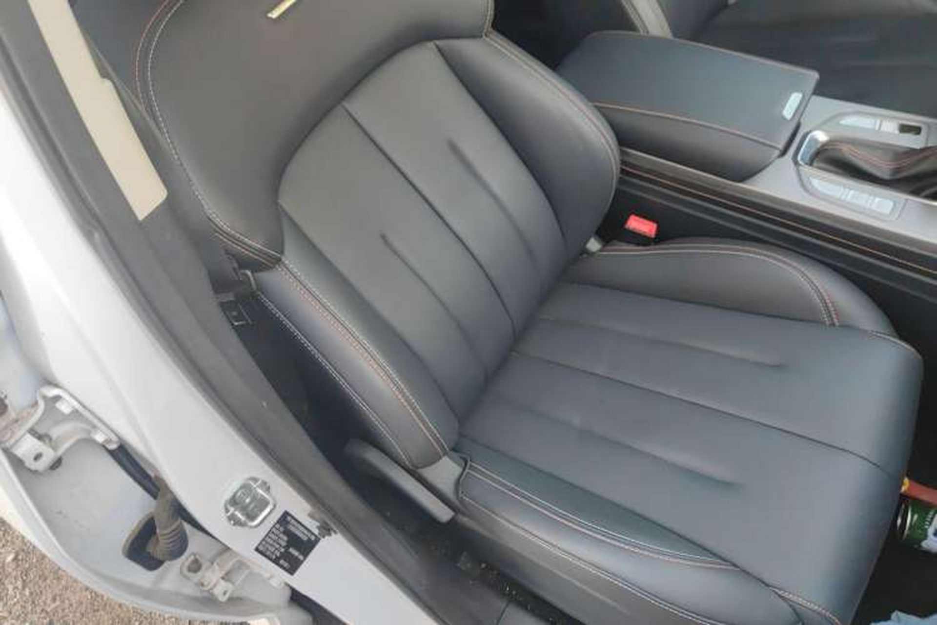 Used CHANGAN OSHAN X7 2020 1.5T Automatic Luxury Version Right Front Seat