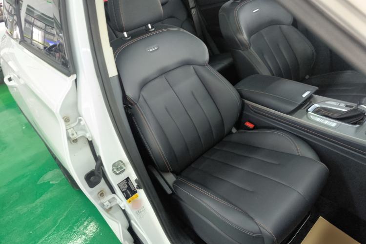 Used CHANGAN OSHAN X7 2020 1.5T Automatic Prestige Edition Right Front Seat