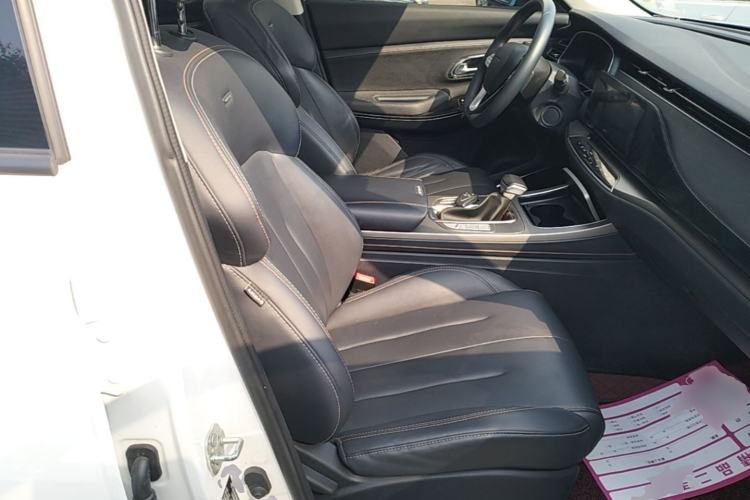 Used CHANGAN OSHAN X7 2020 1.5T Automatic Luxury Model Right Front Seat